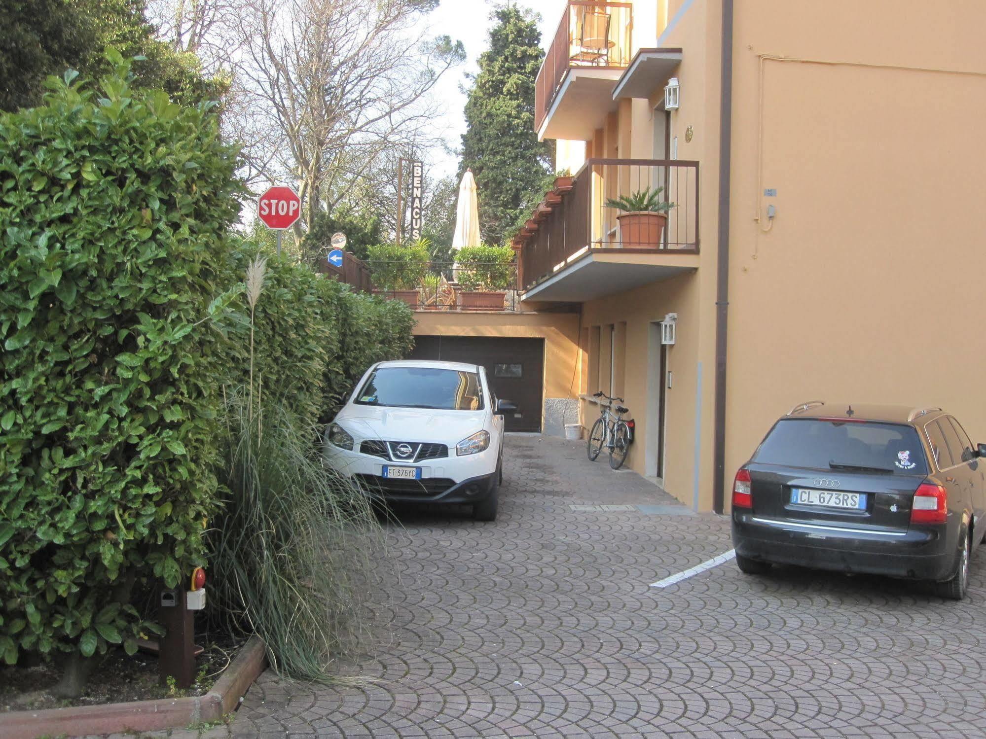 Hotel Benacus Bardolino Exteriér fotografie