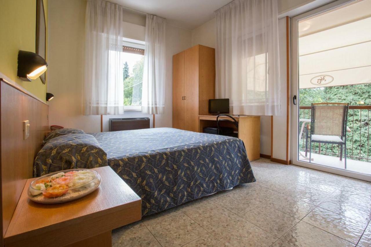 Hotel Benacus Bardolino Exteriér fotografie